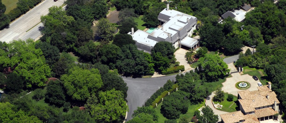 http://www.dpmdifference.com/wp-content/blogs.dir/10/files/2012/04/4686-Meadowood-Aerials2-930x400.jpg