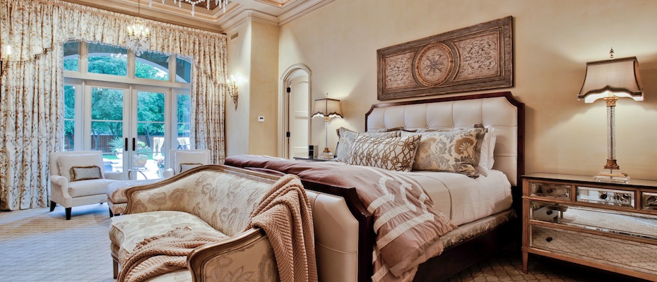 http://www.dpmdifference.com/wp-content/blogs.dir/10/files/2012/05/Master-with-French-Doors.jpg