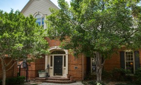 5806 Redwood Court Dallas 75209